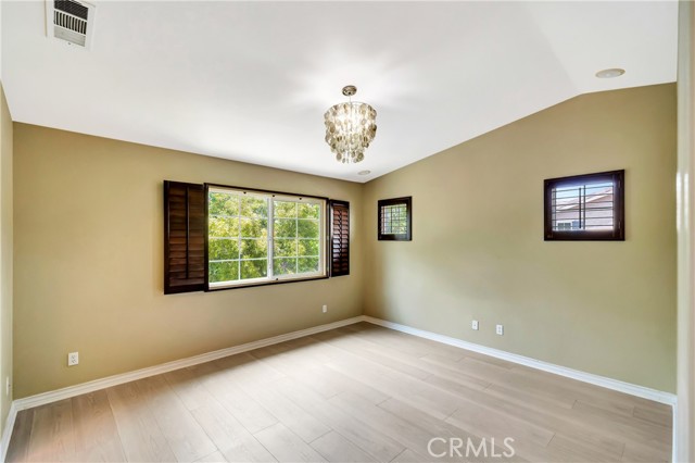 Detail Gallery Image 22 of 65 For 27735 Summer Grove Pl, Valencia,  CA 91354 - 4 Beds | 3 Baths