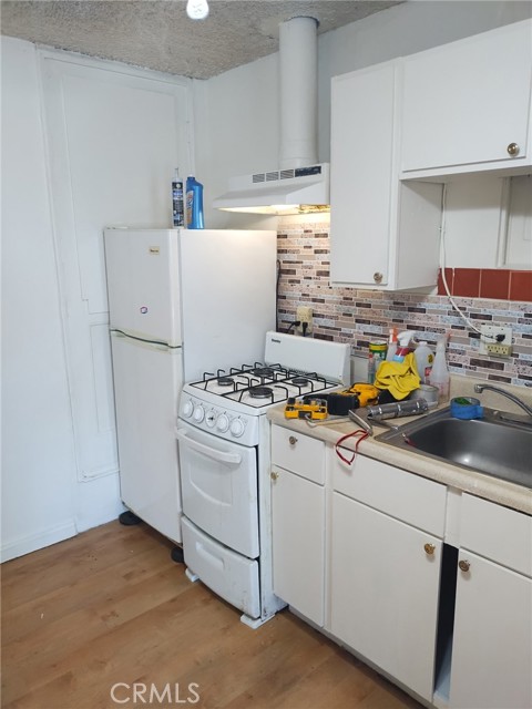 Detail Gallery Image 19 of 29 For 12188 Oracle St, Norwalk,  CA 90650 - 4 Beds | 2 Baths