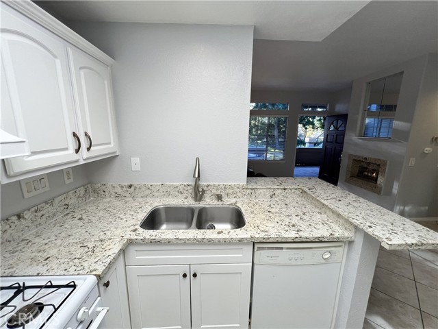 Detail Gallery Image 15 of 35 For 85 Castano, Rancho Santa Margarita,  CA 92688 - 1 Beds | 1 Baths