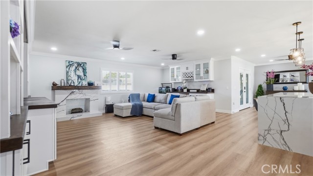 Detail Gallery Image 15 of 32 For 11179 Pala, Jurupa Valley,  CA 91752 - 5 Beds | 4 Baths