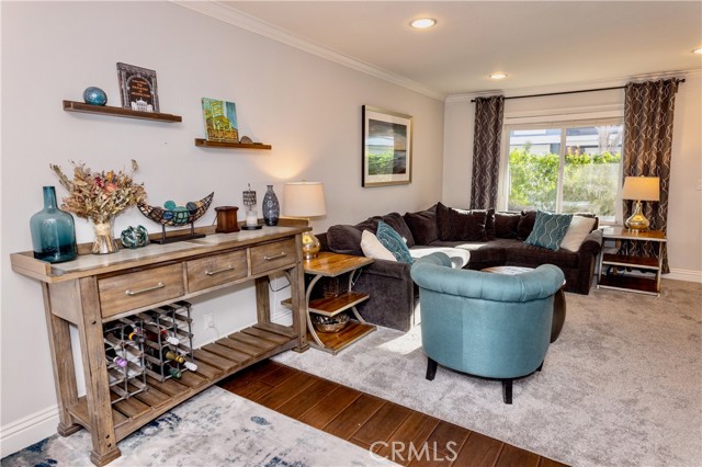 2414 Niagara Way, Costa Mesa CA: https://media.crmls.org/medias/12fcd650-b47f-40df-a05b-414c2a9d45af.jpg