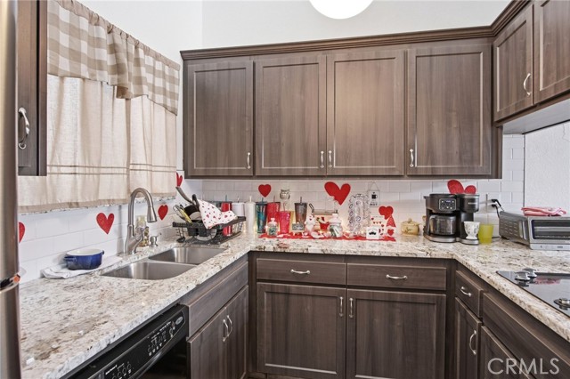 Detail Gallery Image 11 of 25 For 3350 M St #79,  Merced,  CA 95348 - 2 Beds | 2 Baths