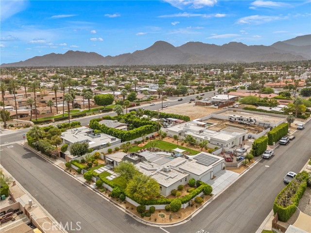Detail Gallery Image 4 of 72 For 73955 Catalina Way, Palm Desert,  CA 92260 - 4 Beds | 3 Baths