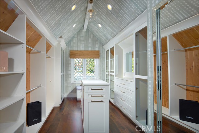 Detail Gallery Image 18 of 48 For 2 Royal Saint George Rd, Newport Beach,  CA 92660 - 5 Beds | 5/2 Baths