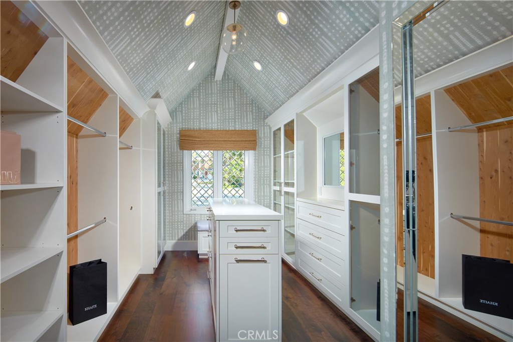 MLS #NP25251403 image #17