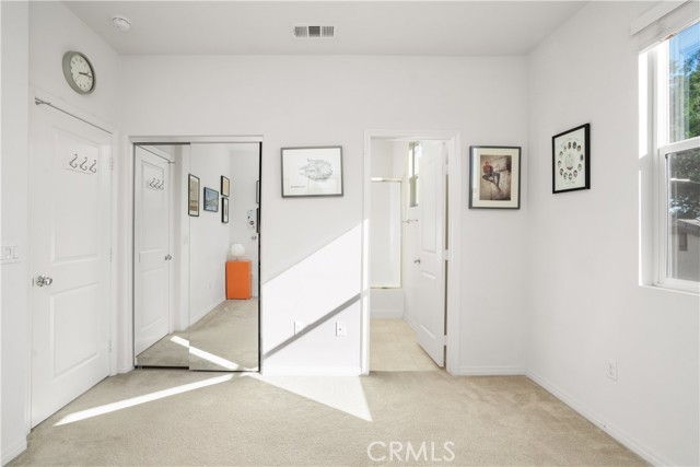 Detail Gallery Image 25 of 32 For 281 N Mar Vista Ave #8,  Pasadena,  CA 91106 - 3 Beds | 3/1 Baths