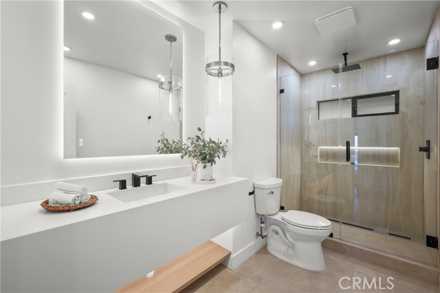 2115 E Santiago Street, Covina CA: https://media.crmls.org/medias/130099e3-5f12-4903-ae5c-922f6d353dec.jpg