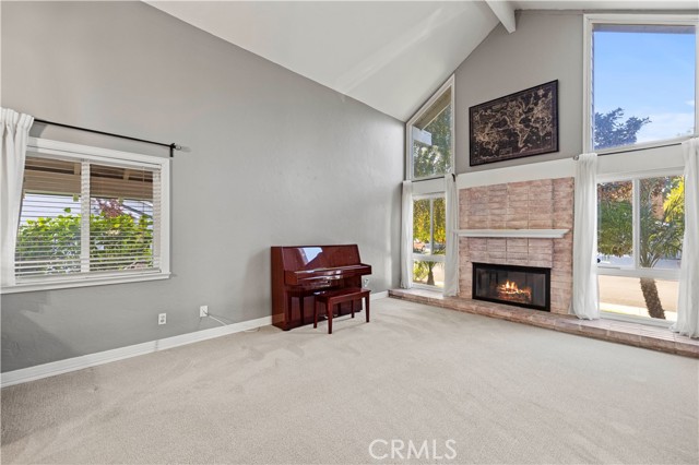 Detail Gallery Image 14 of 66 For 23728 Rotunda Rd, Valencia,  CA 91355 - 3 Beds | 2 Baths