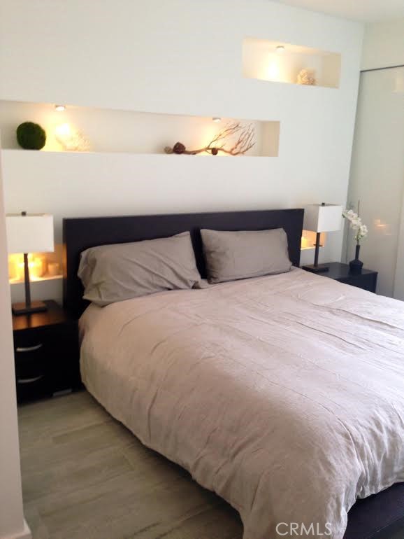 8811 Burton Way # 209, Los Angeles, California 90048, 1 Bedroom Bedrooms, ,1 BathroomBathrooms,Residential Lease,For Rent,8811 Burton Way # 209,CRSR24158270