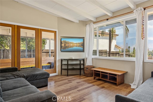 1301ecd0 E326 4fe1 9c9a 868af484f4c3