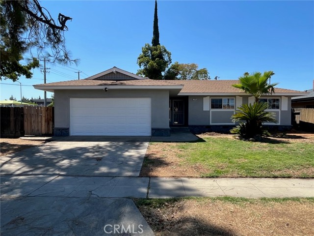 Detail Gallery Image 1 of 1 For 1299 E San Jose Ave, Fresno,  CA 93710 - 3 Beds | 2 Baths