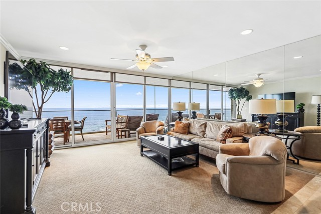 31755 Coast Hwy., Laguna Beach CA: https://media.crmls.org/medias/1302f242-b575-410b-b487-3ea0b92d50b4.jpg