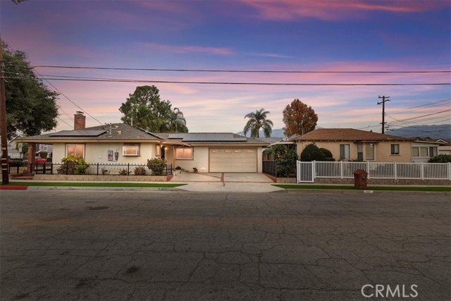 Detail Gallery Image 2 of 57 For 1856 S Alta Vista Ave, Monrovia,  CA 91016 - 4 Beds | 3 Baths