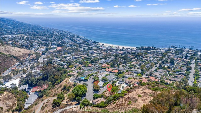 Detail Gallery Image 11 of 27 For 336 Lookout Dr, Laguna Beach,  CA 92651 - – Beds | – Baths