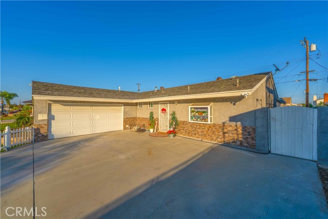 Front Image Thumbnail for CRDW25264978