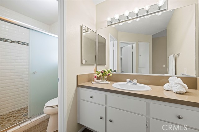 23839 Del Monte Drive, Valencia CA: https://media.crmls.org/medias/130538a4-419c-4520-9776-6a89e3ac7a2d.jpg