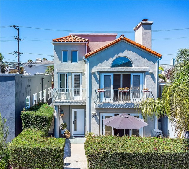 Detail Gallery Image 1 of 1 For 407 30th St, Hermosa Beach,  CA 90254 - 3 Beds | 3 Baths