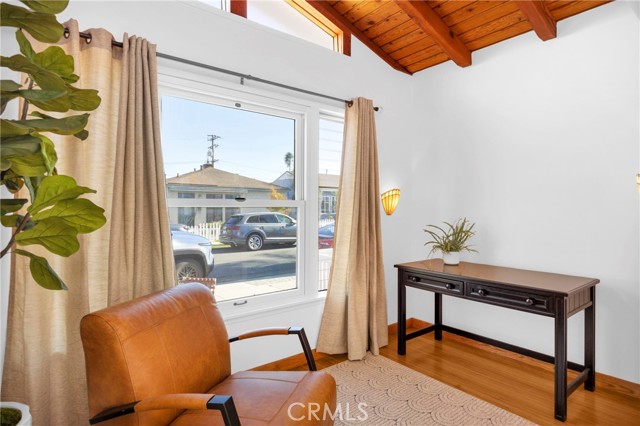 Detail Gallery Image 14 of 39 For 313 14th St, Seal Beach,  CA 90740 - 3 Beds | 2 Baths