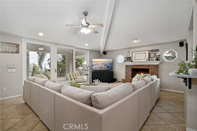 8967 Citation Court, Rancho Cucamonga CA: https://media.crmls.org/medias/13066446-5061-42bd-bce9-a646e61ebe8a.jpg
