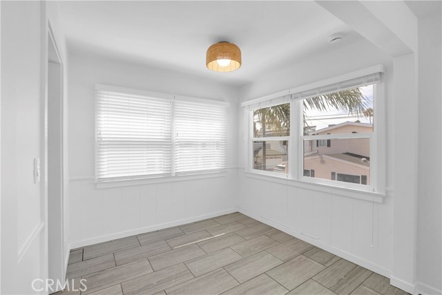 502 36th Street, Newport Beach CA: https://media.crmls.org/medias/1306eff5-503c-4d39-a065-3035e314f4f0.jpg
