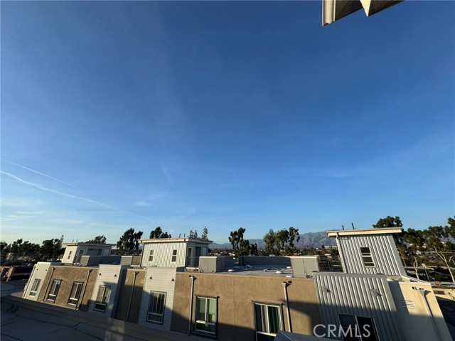 Detail Gallery Image 14 of 28 For 9042 Garvey #16,  Rosemead,  CA 91770 - 3 Beds | 4 Baths