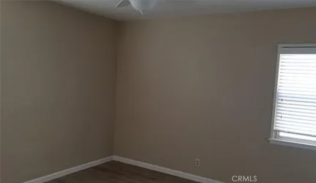 https://media.crmls.org/medias/13077075-0d6e-4350-9736-9c2f4aff8663.jpg?preset=X-Large