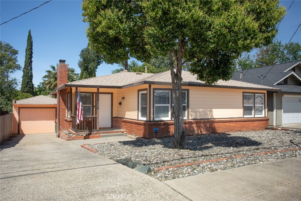 2234 Perkins Avenue