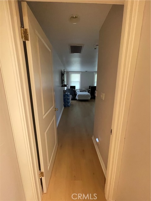 Detail Gallery Image 23 of 66 For 17183 Sunburst, –,  CA 91325 - 4 Beds | 4/1 Baths