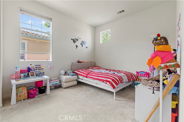 Detail Gallery Image 11 of 26 For 6049 Snapdragon, Corona,  CA 92880 - 3 Beds | 2/1 Baths