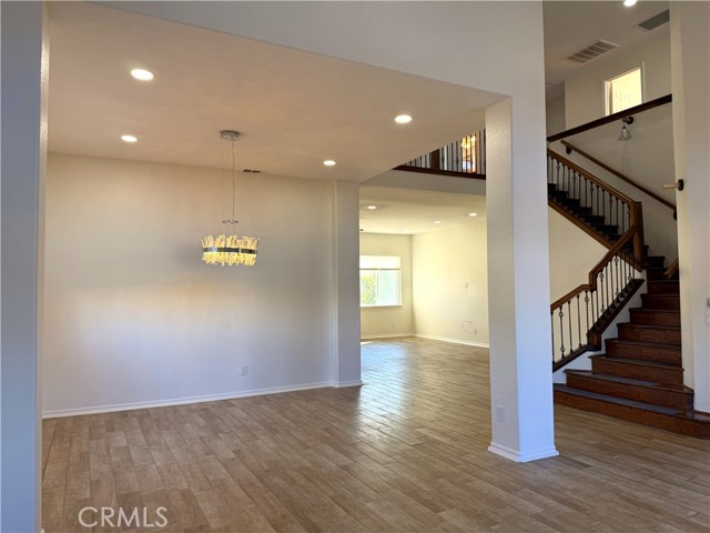 Detail Gallery Image 6 of 32 For 2515 Sweet Rain, Corona,  CA 92881 - 5 Beds | 3 Baths