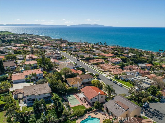 30008 Via Victoria, Rancho Palos Verdes, California 90275, 5 Bedrooms Bedrooms, ,3 BathroomsBathrooms,Residential,Sold,Via Victoria,PV17040096