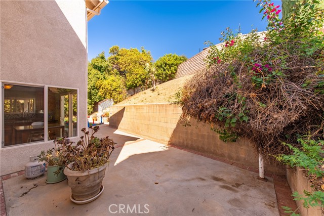 Detail Gallery Image 38 of 50 For 4231 Roxbury St, Simi Valley,  CA 93063 - 4 Beds | 2/1 Baths