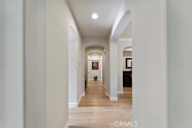 Detail Gallery Image 6 of 39 For 4437 Cabot Dr, Corona,  CA 92883 - 3 Beds | 2/1 Baths