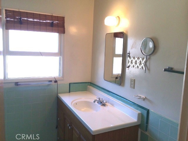 Detail Gallery Image 12 of 14 For 618 W 39th St #4,  San Pedro,  CA 90731 - 2 Beds | 1 Baths