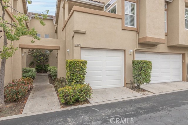 Detail Gallery Image 1 of 30 For 28356 Klondike Dr, Trabuco Canyon,  CA 92679 - 3 Beds | 3 Baths