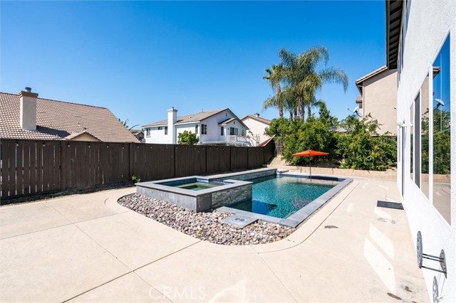 30461 Savoie Street, Murrieta CA: https://media.crmls.org/medias/130c52c6-057e-4b14-b2fc-fc79d8f3020f.jpg