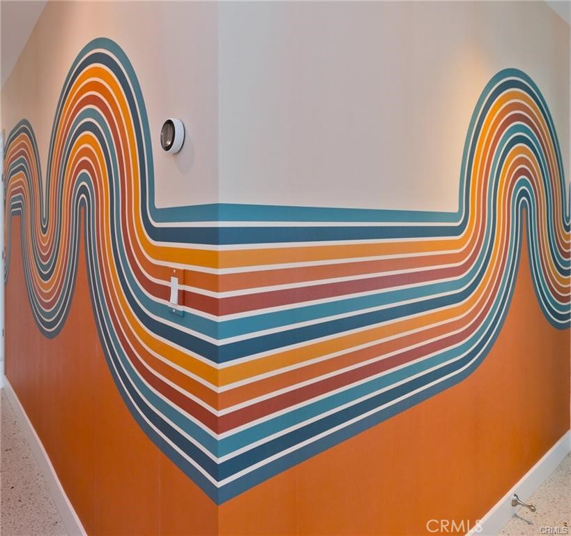 https://media.crmls.org/medias/130c63ca-b7f3-4c78-a8d8-872c7f150fc3.jpg?preset=X-Large