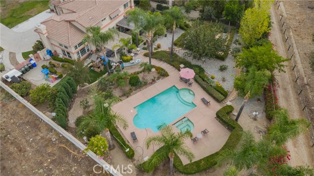 Detail Gallery Image 4 of 62 For 4954 Crestview Pl, Rancho Cucamonga,  CA 91701 - 6 Beds | 4/1 Baths