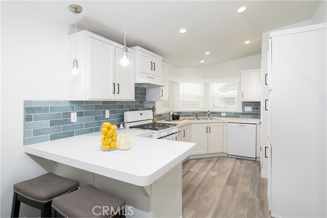 2400 Cienaga Street, Oceano CA: https://media.crmls.org/medias/130db911-201c-497c-a4e6-c8fdcfd24222.jpg