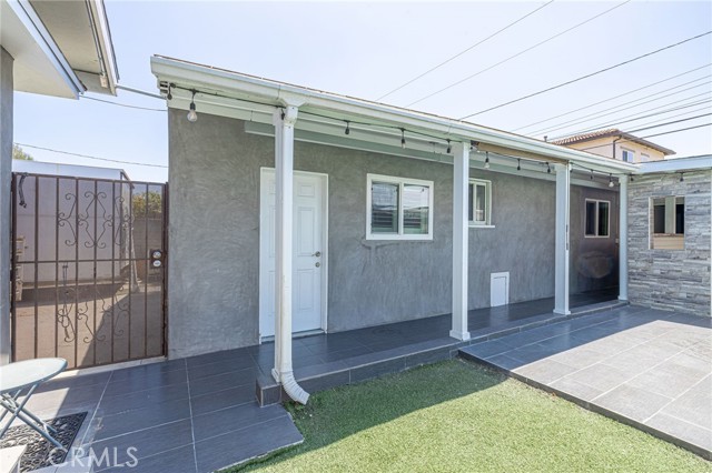 Detail Gallery Image 32 of 47 For 2548 E Washington, Carson,  CA 90810 - 2 Beds | 1 Baths