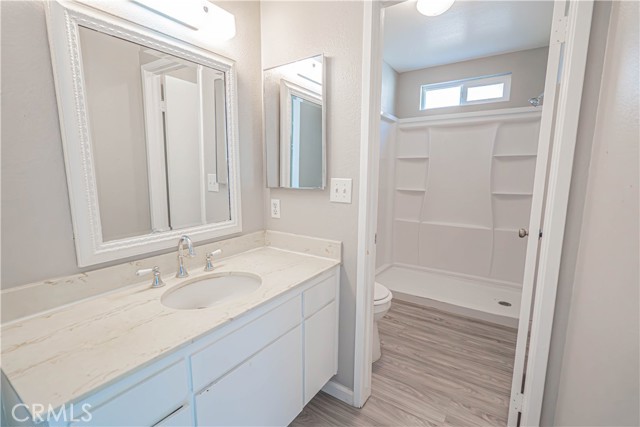 25688 Dorado Drive, Valencia CA: https://media.crmls.org/medias/130ede40-9d96-46d8-a053-1fc365e719aa.jpg