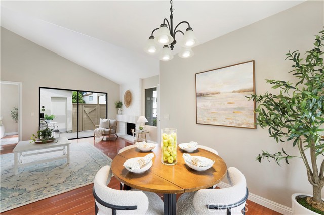 Detail Gallery Image 11 of 53 For 242 Mountain Ct, Brea,  CA 92821 - 3 Beds | 2 Baths