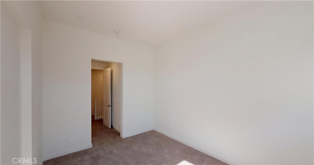 MLS #OC25117996 img 18