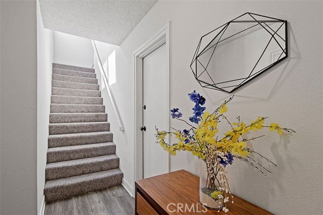 10465 Newhome Avenue, 6 photo 3