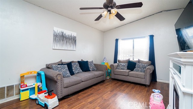 990 Baker Street, San Jacinto, CA, 92583 990 Baker Street, San Jacinto, CA, 92583