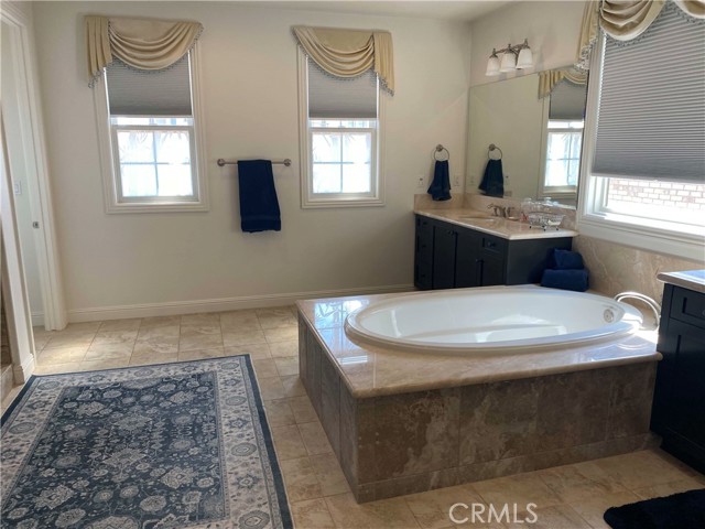 Detail Gallery Image 22 of 38 For 20239 Jubilee Way, Porter Ranch,  CA 91326 - 4 Beds | 4/1 Baths