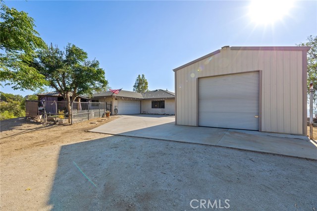 29740 Nogues Road, Nuevo CA: https://media.crmls.org/medias/1313edc1-07ad-4dfb-bee0-2202d1c0556d.jpg