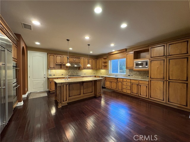 Detail Gallery Image 13 of 61 For 20209 Milano Ct, Yorba Linda,  CA 92886 - 5 Beds | 4/1 Baths