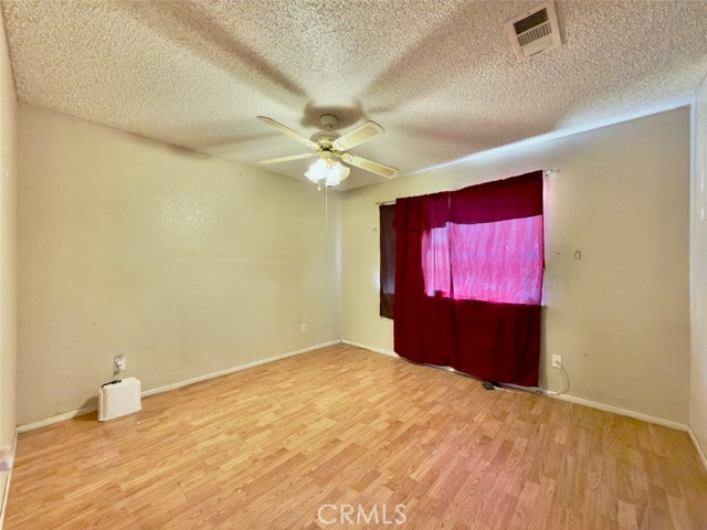 40912 168th E, Lancaster CA: https://media.crmls.org/medias/1314fc06-1121-44c6-88c4-9c767bce11e0.jpg