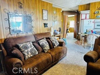 https://media.crmls.org/medias/13158da8-4dc7-4943-8ca3-737e81cd4a03.jpg?preset=X-Large